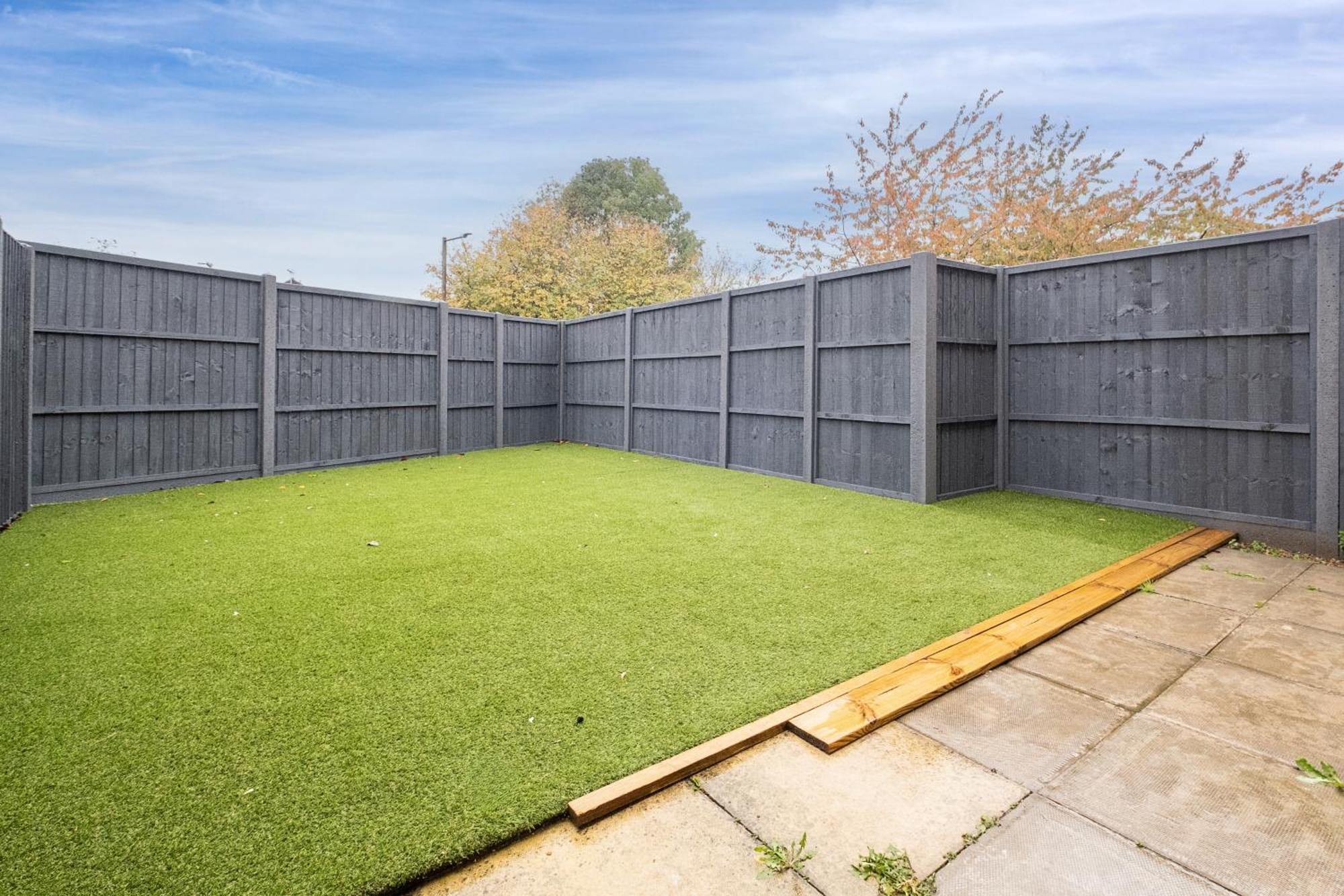 Mk 2-Bedroom Contractor'S Gem, 5 Beds, Sleeps 6, Free Parking Milton Keynes Eksteriør bilde
