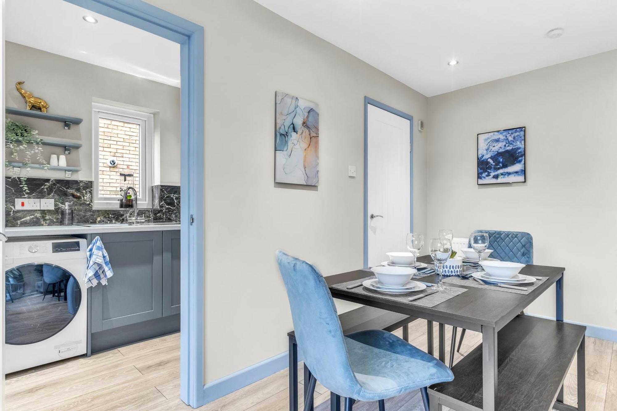 Mk 2-Bedroom Contractor'S Gem, 5 Beds, Sleeps 6, Free Parking Milton Keynes Eksteriør bilde