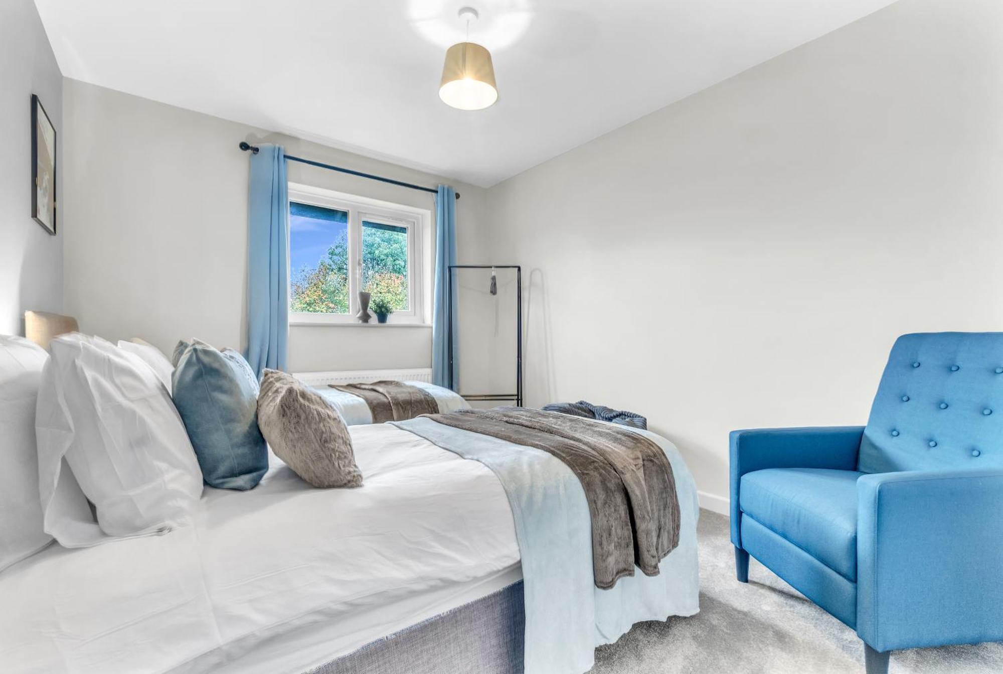 Mk 2-Bedroom Contractor'S Gem, 5 Beds, Sleeps 6, Free Parking Milton Keynes Eksteriør bilde